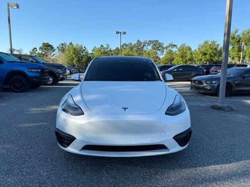 White 2022 Tesla Model Y Performance