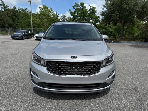 Silky Silver 2021 Kia Sedona EX