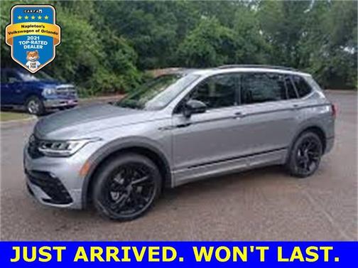 2024 Volkswagen Tiguan SE R-Line Black