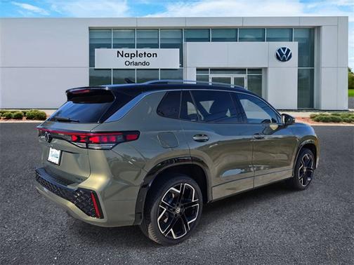 2026 Volkswagen Tiguan SEL R-Line Turbo