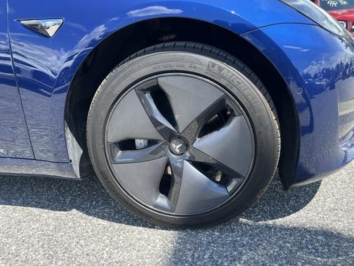 2019 Tesla Model 3 Standard Range