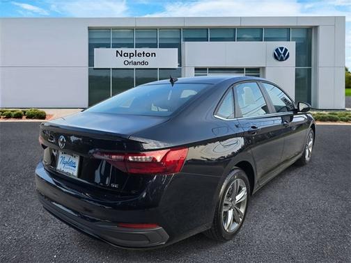 2024 Volkswagen Jetta SE