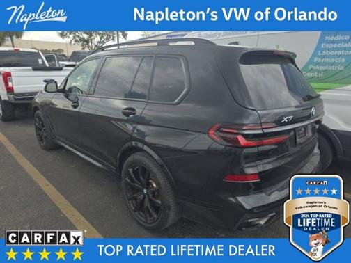 2025 BMW X7 xDrive40i