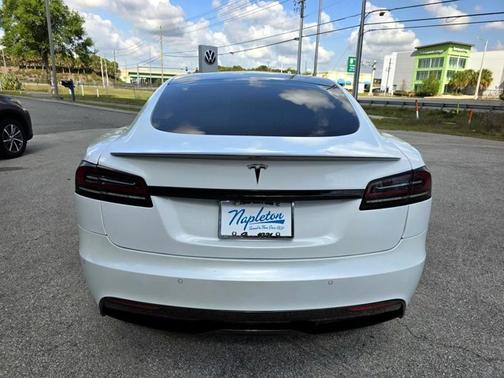 2023 Tesla Model S Base