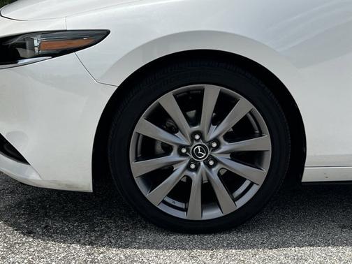 2019 Mazda Mazda3 FWD w/Premium Package