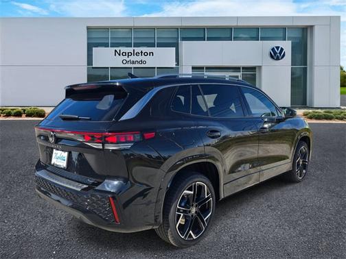 2026 Volkswagen Tiguan SEL R-Line Turbo