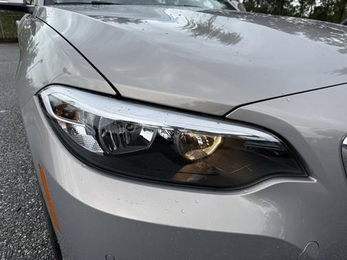 2017 BMW 230 i