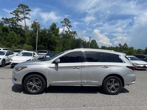 2018 INFINITI QX60 Base