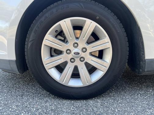 2012 Ford Taurus SE