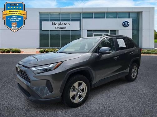 2023 Toyota RAV4 XLE