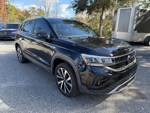 2022 Volkswagen Taos SE