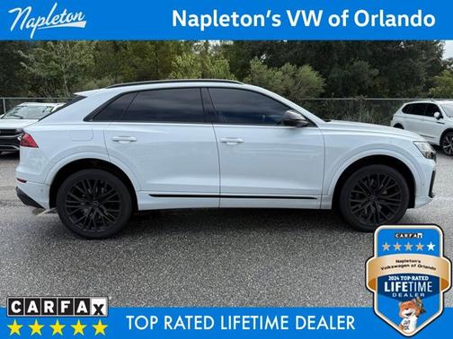 2024 Audi SQ8 Premium Plus