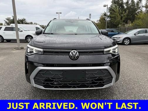 2025 Volkswagen Taos S