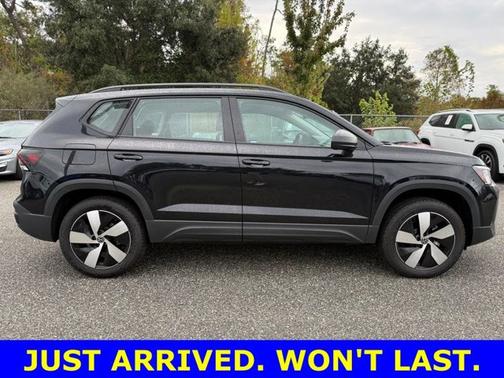 2025 Volkswagen Taos S