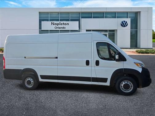 Bright White Clearcoat 2023 RAM ProMaster 3500 High Roof