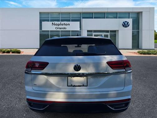 2022 Volkswagen Atlas Cross Sport 2.0T SE w/Technology