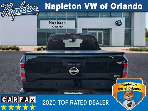 2024 Nissan Frontier SV