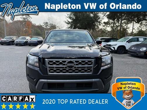 2024 Nissan Frontier SV