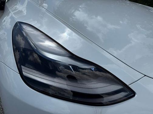 White 2024 Tesla Model Y Long Range