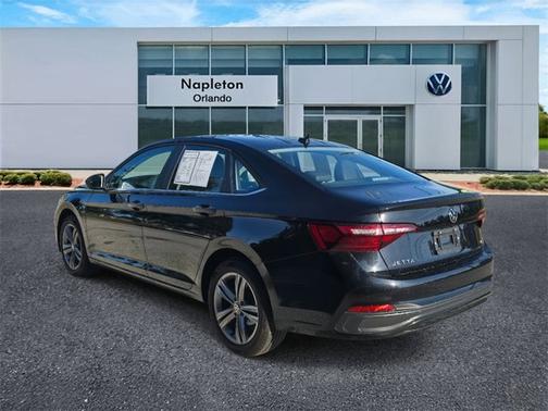 2024 Volkswagen Jetta SE