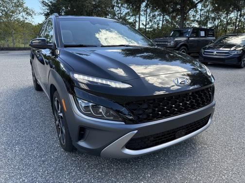 2022 Hyundai KONA Limited