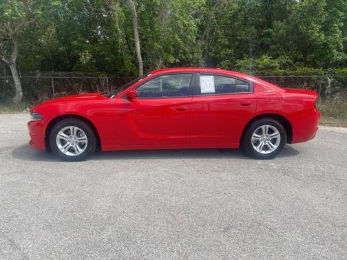 2022 Dodge Charger SE