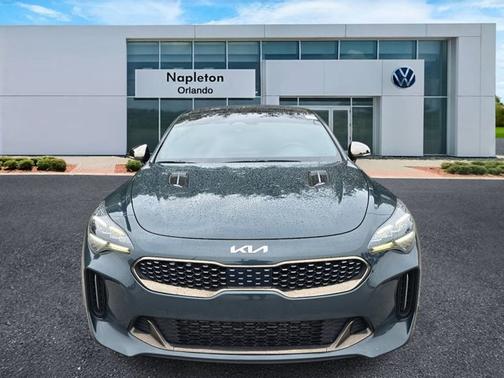 2022 Kia Stinger GT1