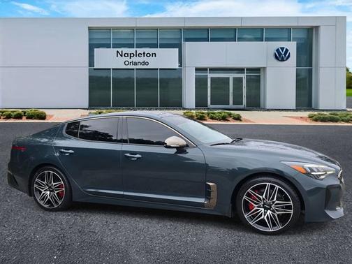 2022 Kia Stinger GT1