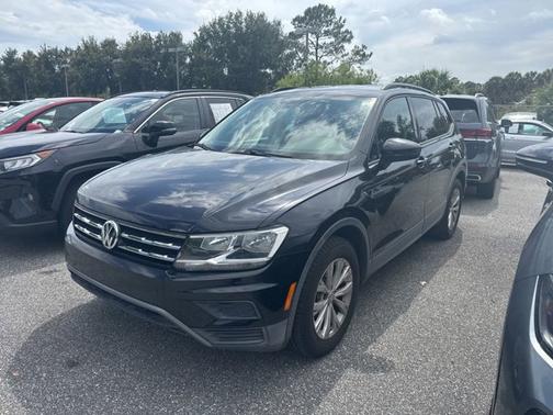 Black 2019 Volkswagen Tiguan S