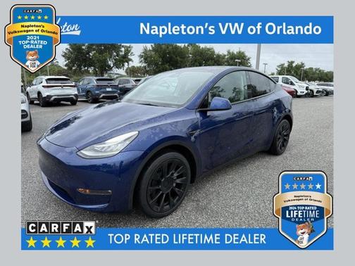 Blue 2022 Tesla Model Y Long Range