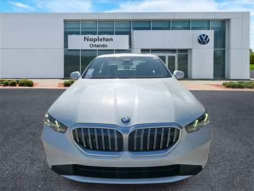 2024 BMW 530 530i xDrive