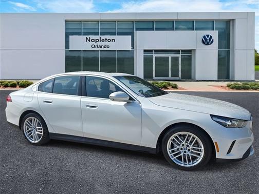 2024 BMW 530 530i xDrive