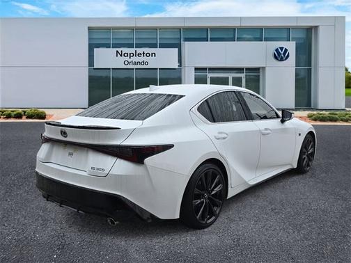 2024 Lexus IS 350 