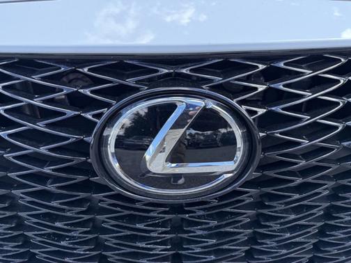 2024 Lexus IS 350 F SPORT Design