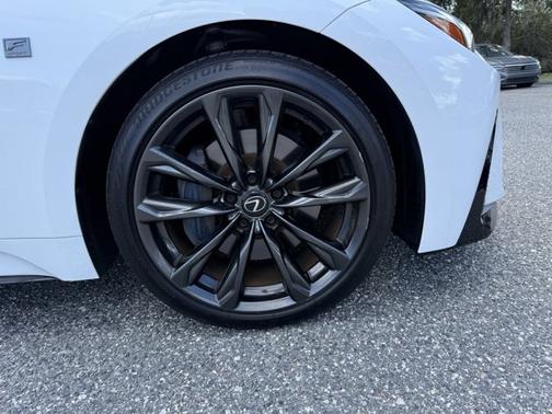2024 Lexus IS 350 F SPORT Design