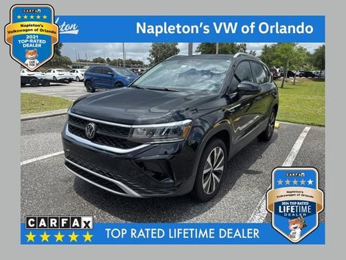 Black 2024 Volkswagen Taos SE