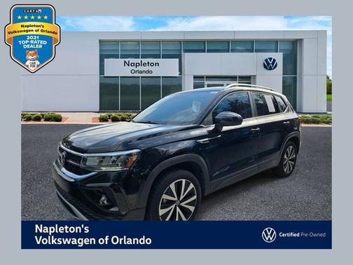 Black 2024 Volkswagen Taos SE