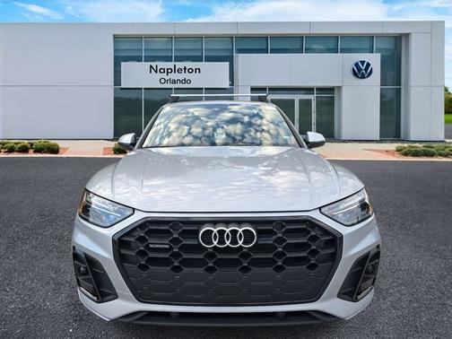 2025 Audi Q5 S line Premium