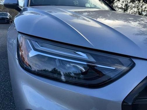 2025 Audi Q5 S line Premium