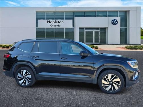 2024 Volkswagen Atlas 2.0T SE w/Technology