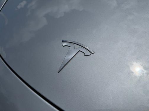 Silver 2018 Tesla Model 3