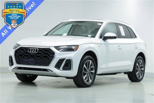 2022 Audi Q5 S line Premium Plus