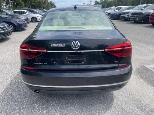 2017 Volkswagen Passat 1.8T SE