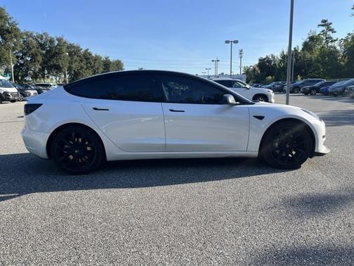 2022 Tesla Model 3 Base