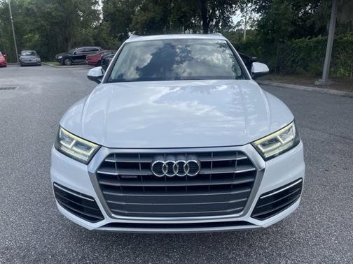2018 Audi Q5 2.0T Premium Plus