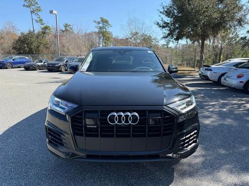 2023 Audi Q7 Prestige