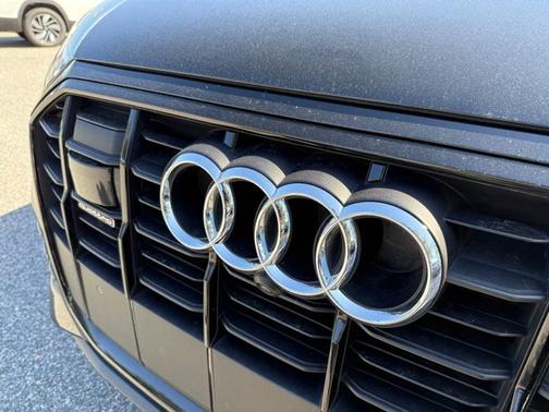 2023 Audi Q7 Prestige