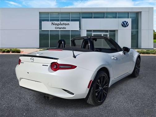 2024 Mazda MX-5 Miata Club