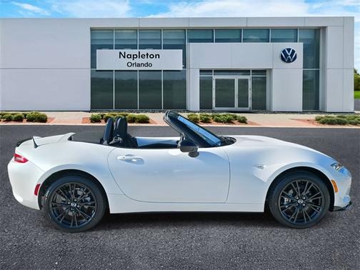 2024 Mazda MX-5 Miata Club