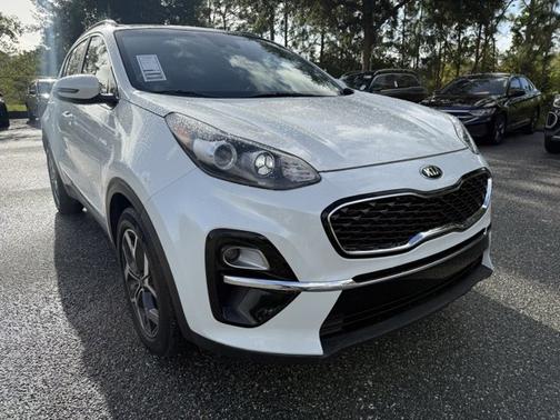 2022 Kia Sportage EX